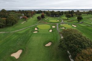 Warwick 10th Approach Aerial